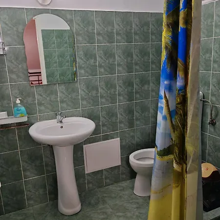 Pensiunea Casa Montana Guest house *